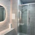 Alexander Guest House